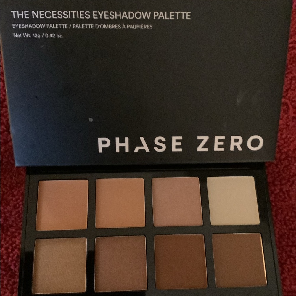The Necessities Eyeshadow Palette